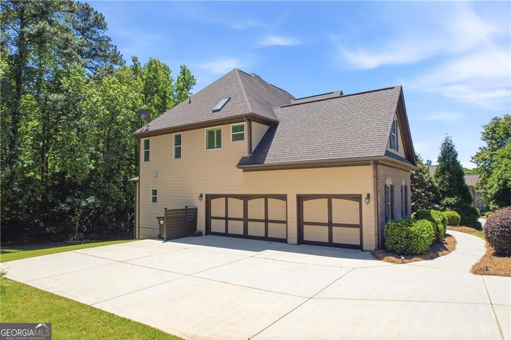 2811 Magnolia Creek DR