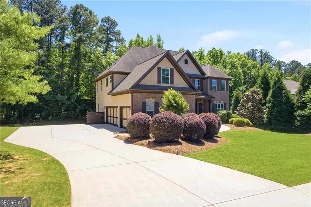 2811 Magnolia Creek DR