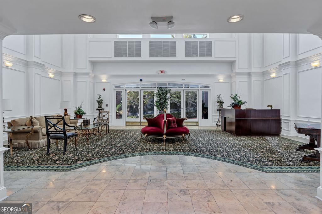 Photo of 3275 Lenox Road NE #APT 105, Atlanta, GA 30324 (MLS # 10736032)