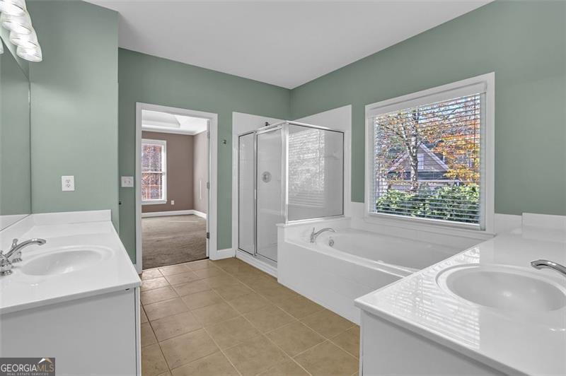 Birmingham Manor - Residential