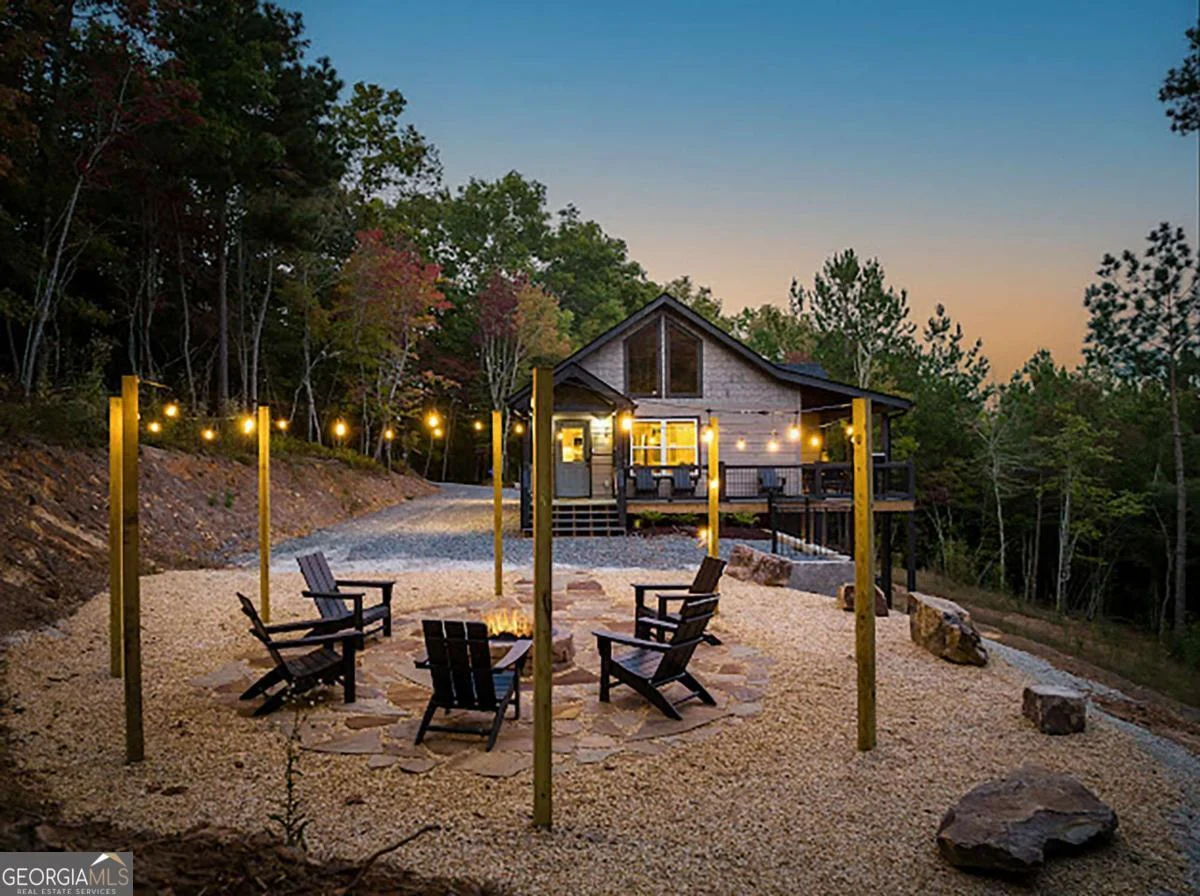 210 Ridge Top Trail