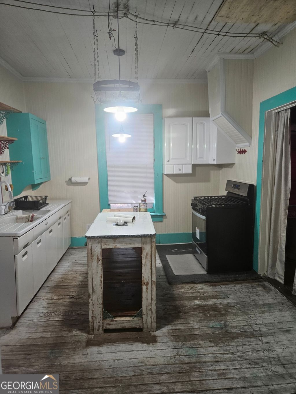 Photo of 401 E Ogeechee Street, Sylvania, GA 30467 (MLS # 10698448)