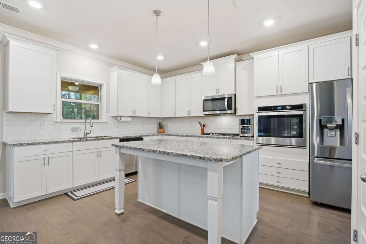 7534 Brook Rose WAY