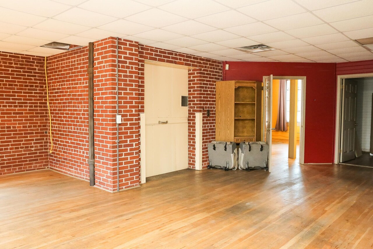 Coca-Cola Building - Commercial Sale
