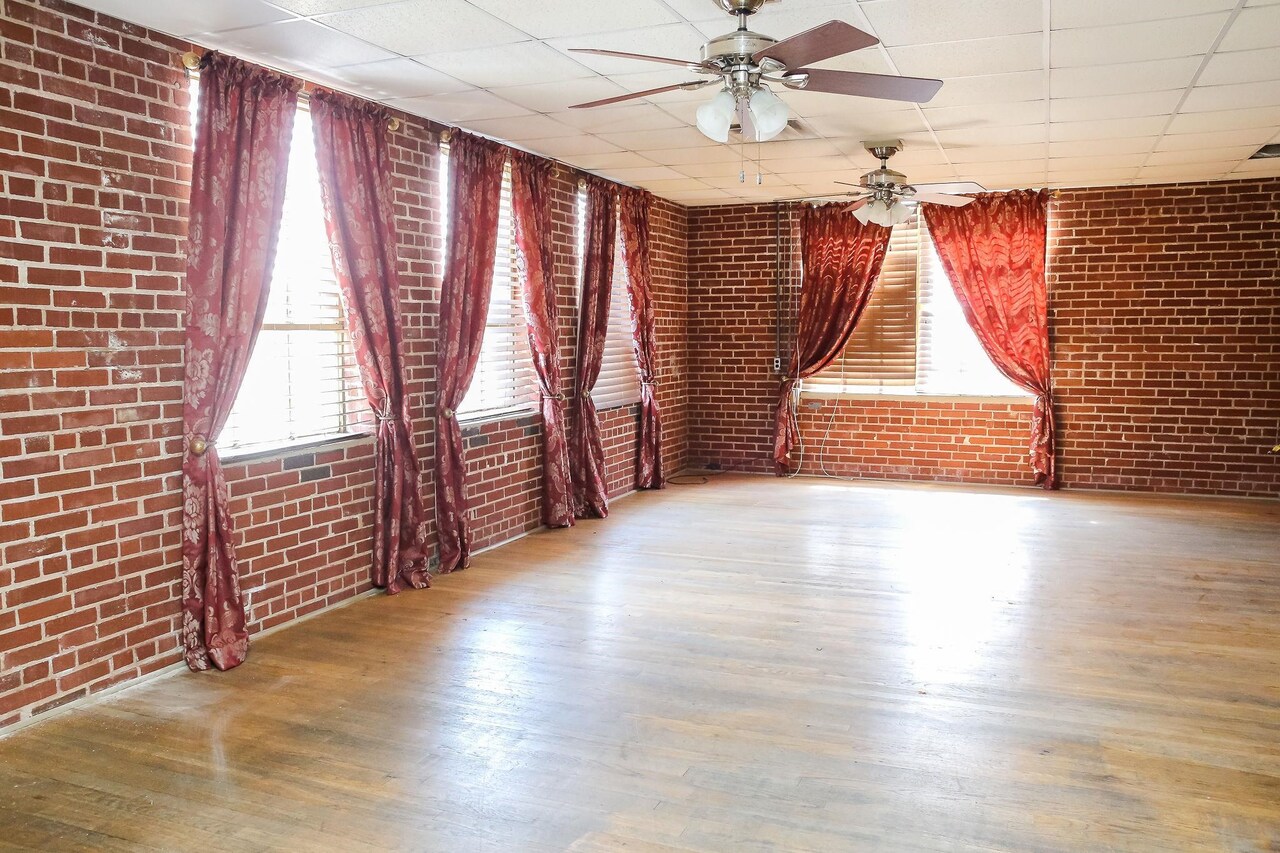 Coca-Cola Building - Commercial Sale