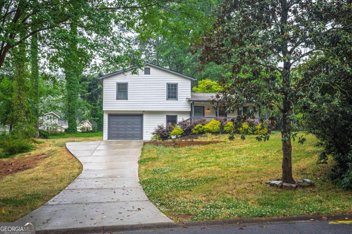 56 Dempsey DR