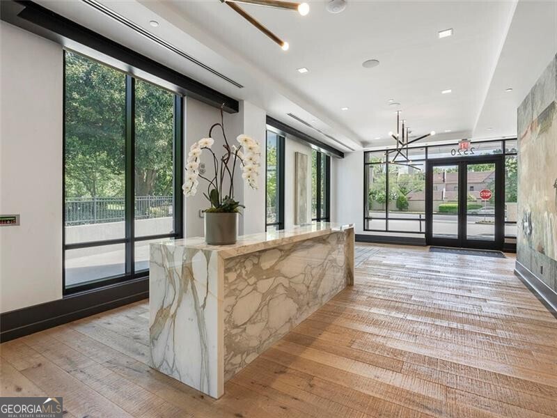 Graydon Buckhead - Residential