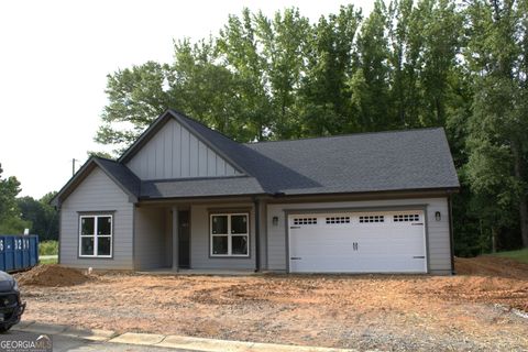 17 Fairview Station Hartwell GA 30643