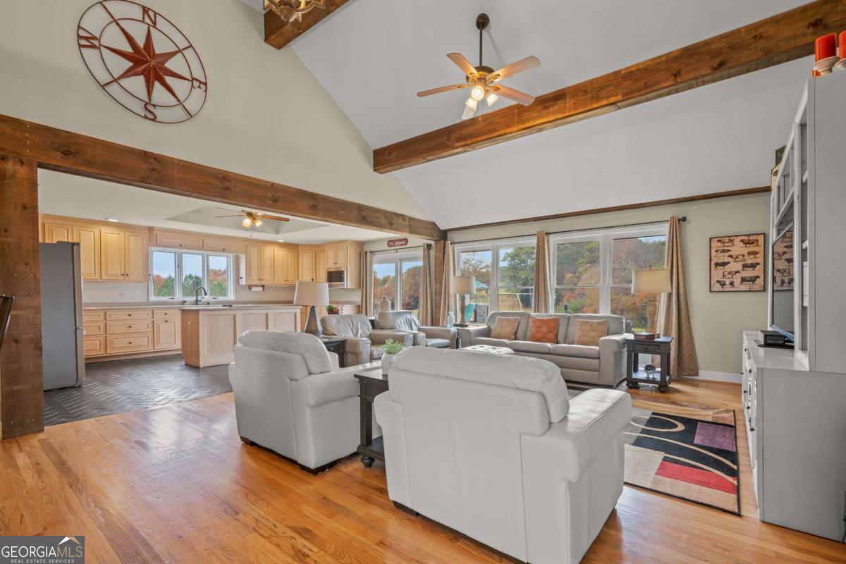 1656 Highway 140 NW