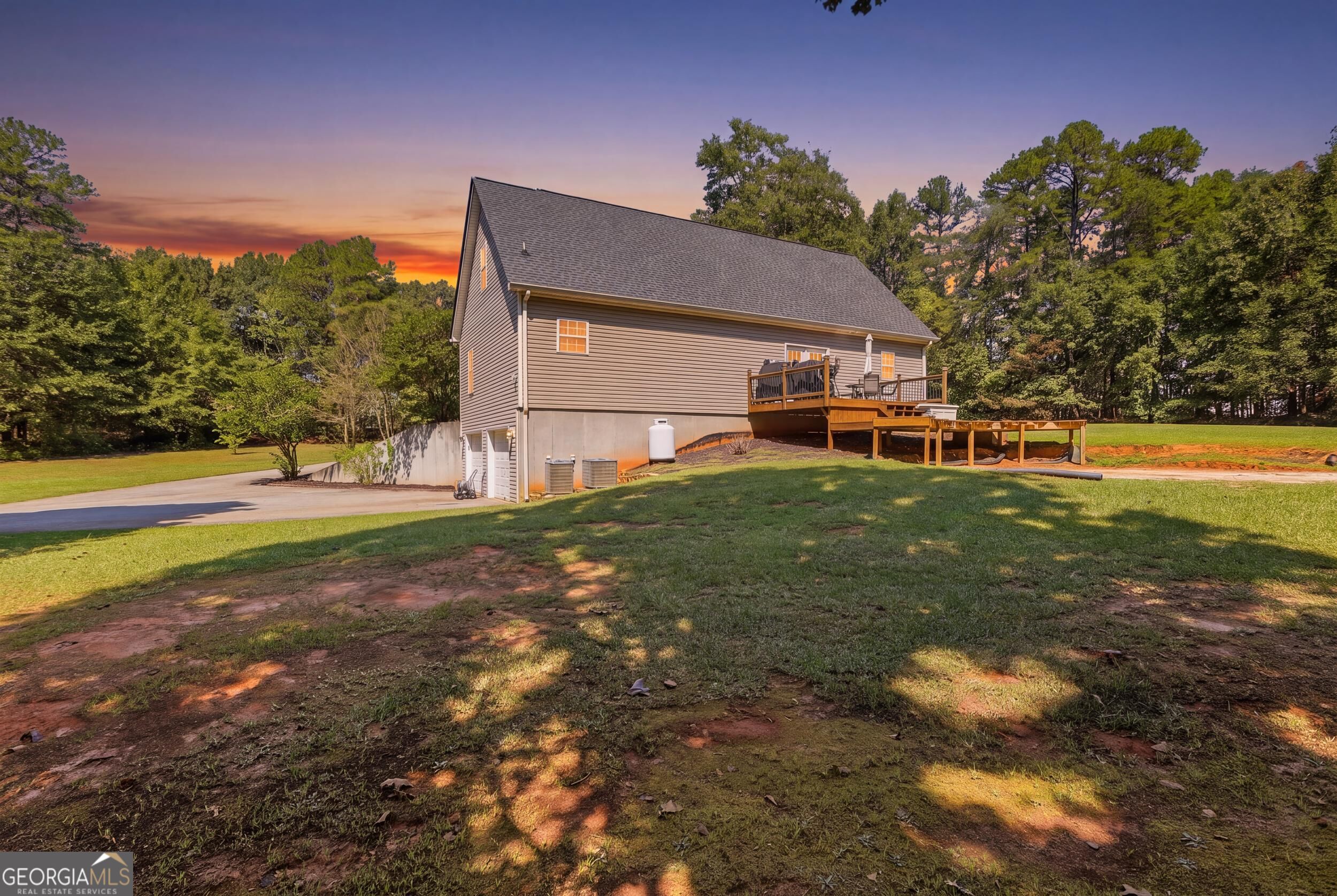 2952 Rock Creek RD