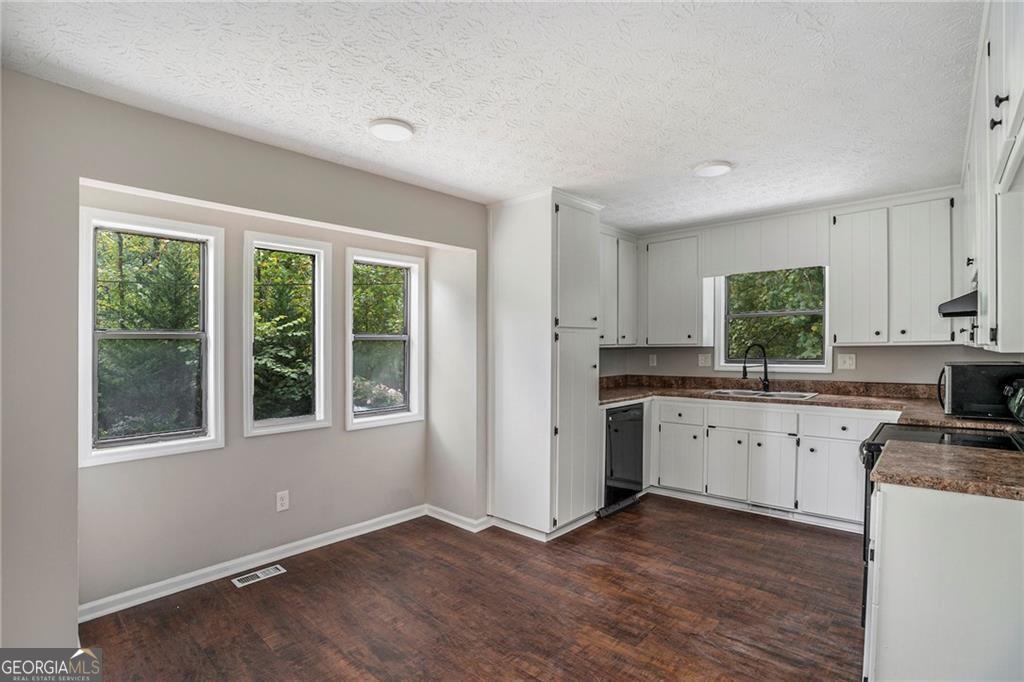 336 Rockmoor TRL