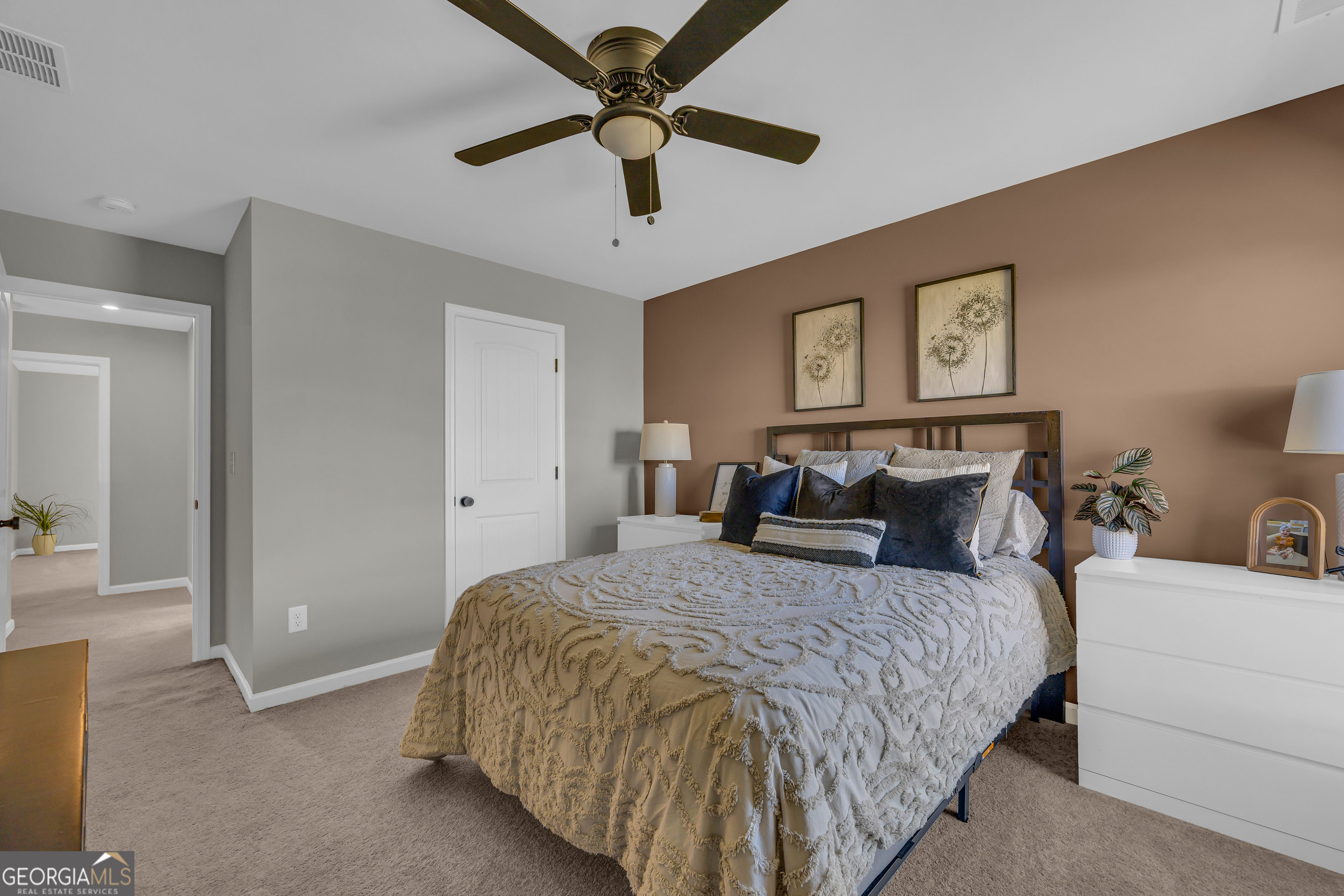 Twin Lakes - Residential