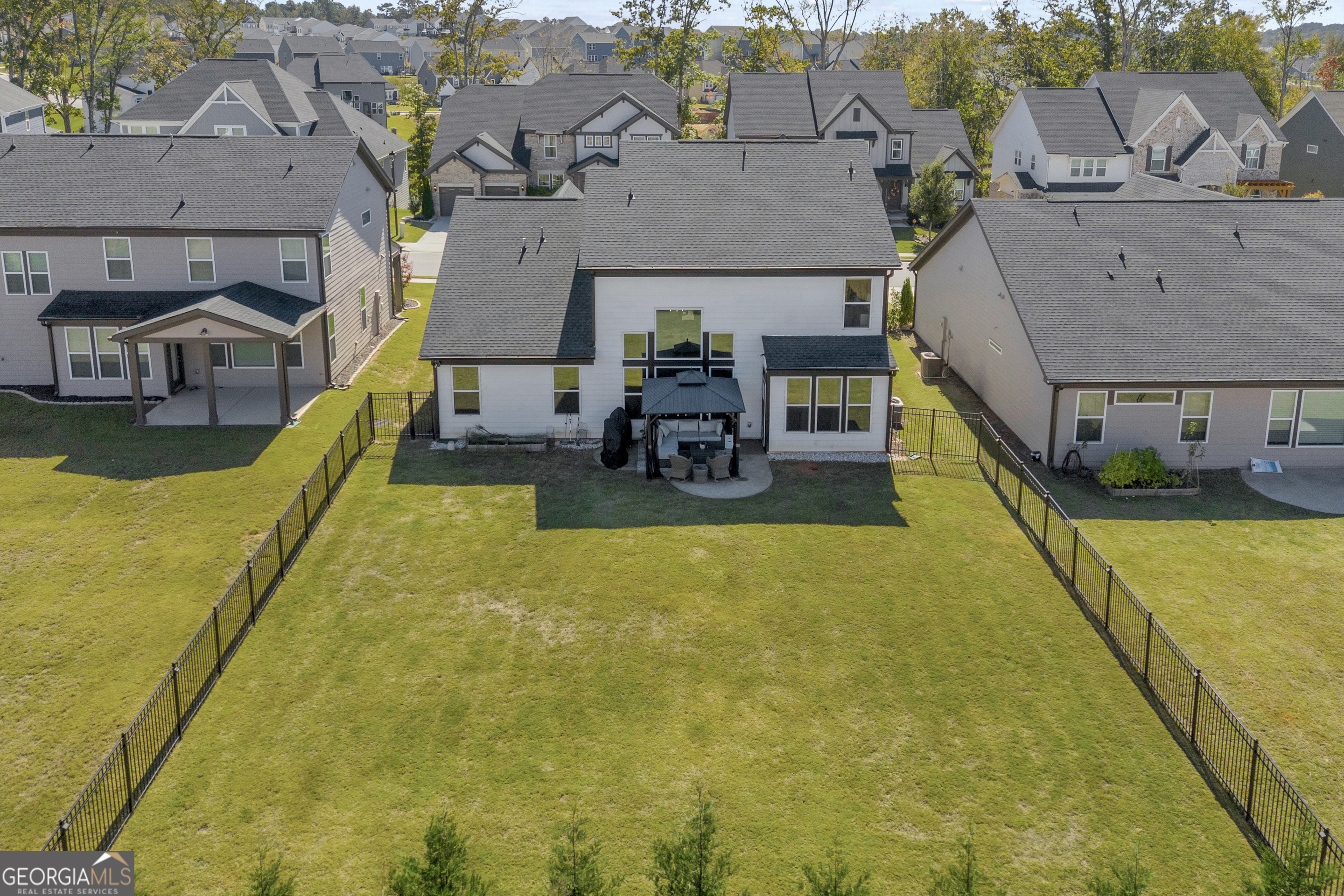 Twin Lakes - Residential