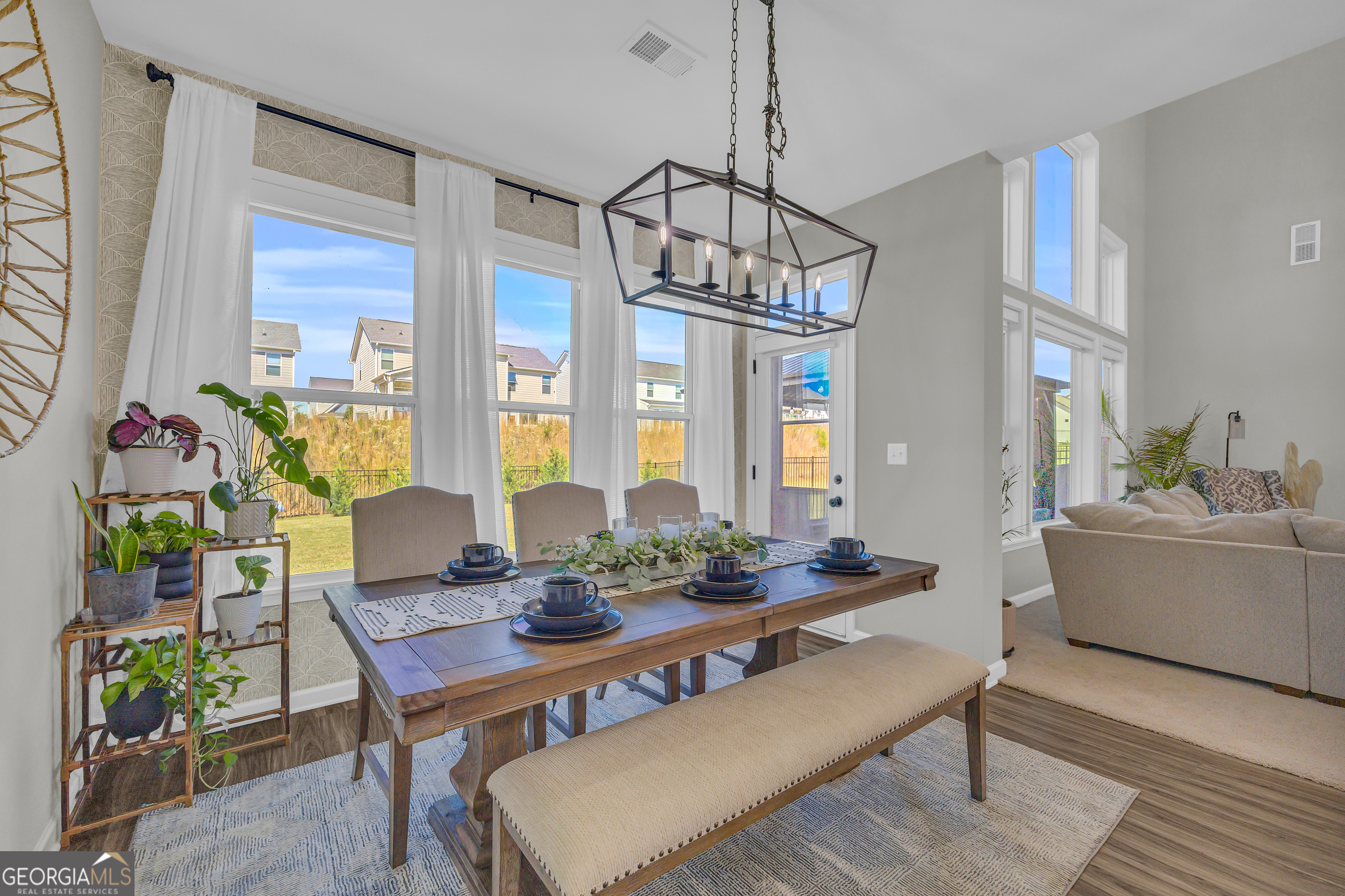 Twin Lakes - Residential