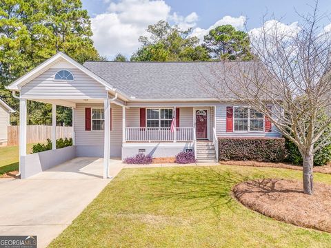 Photo of 6 N OAK Street, Aragon, GA 30104 (MLS # 10604010)