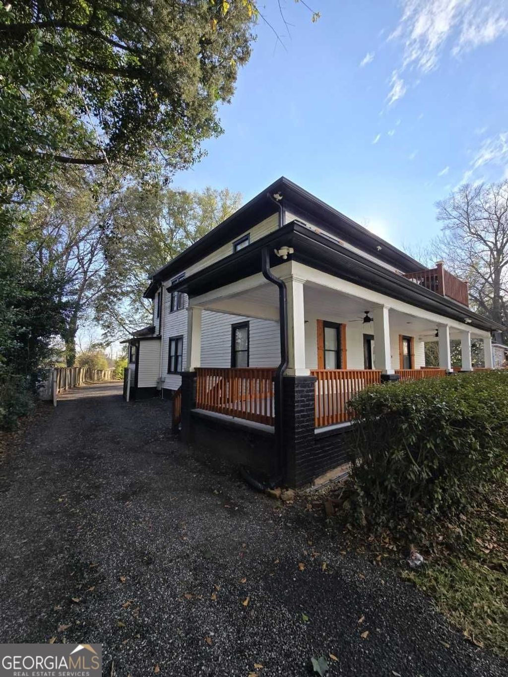 Photo of 402 Meriwether Street, Griffin, GA 30224 (MLS # 10656087)