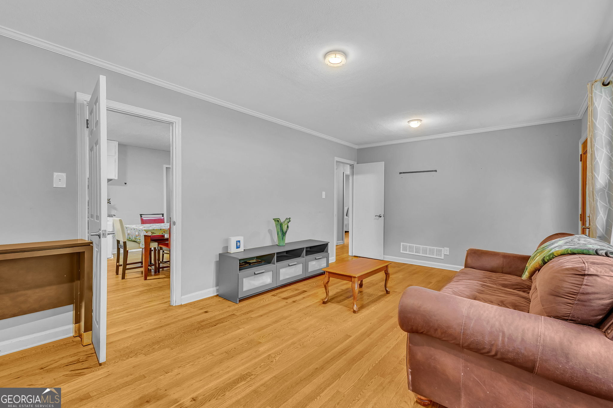 349 Virginia PL SE