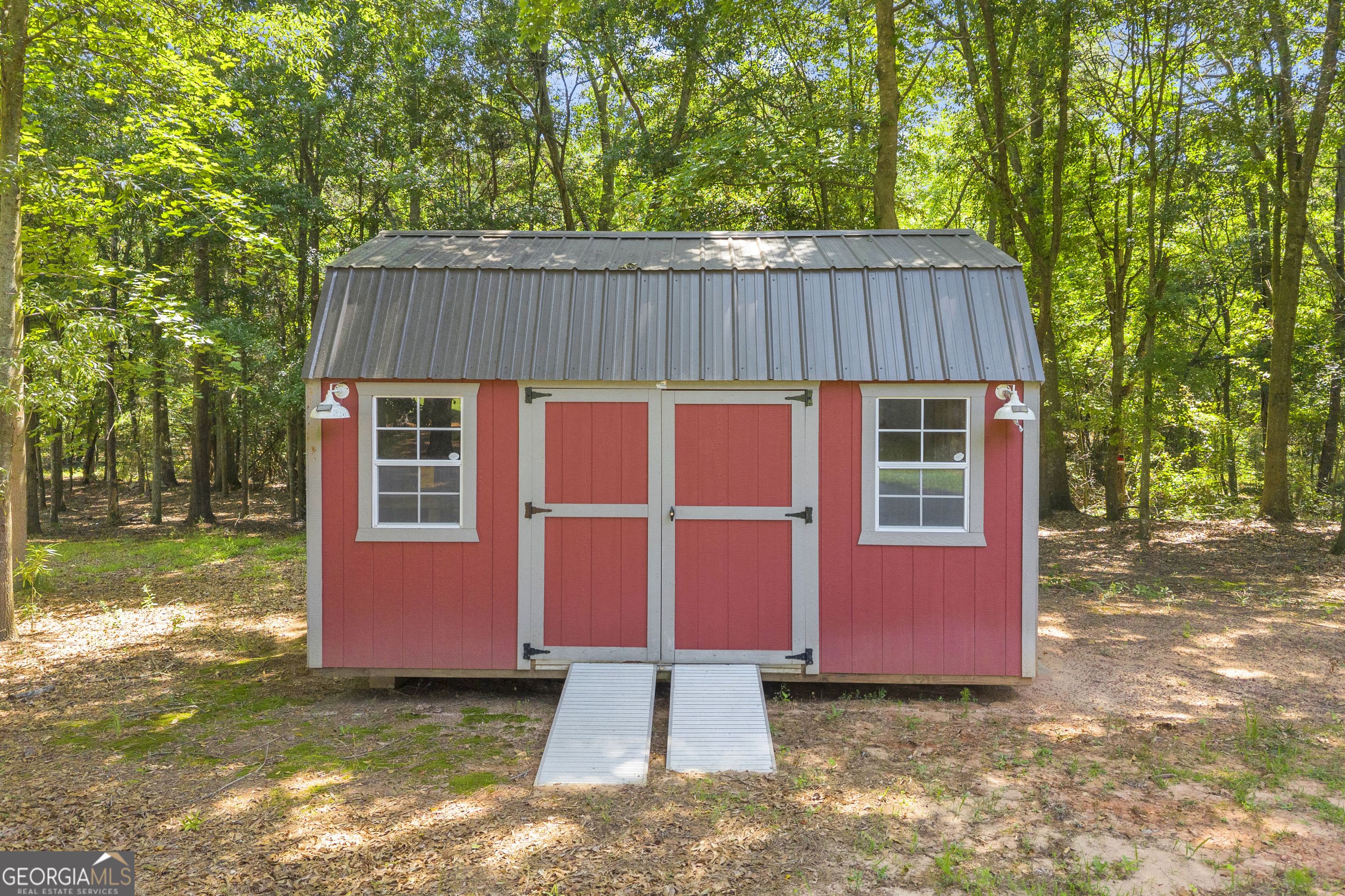 195 Reno RD