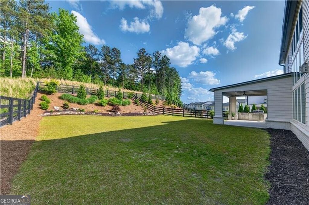 Photo of 1011 Ridgeview Road, Woodstock, GA 30188 (MLS # 10771662)