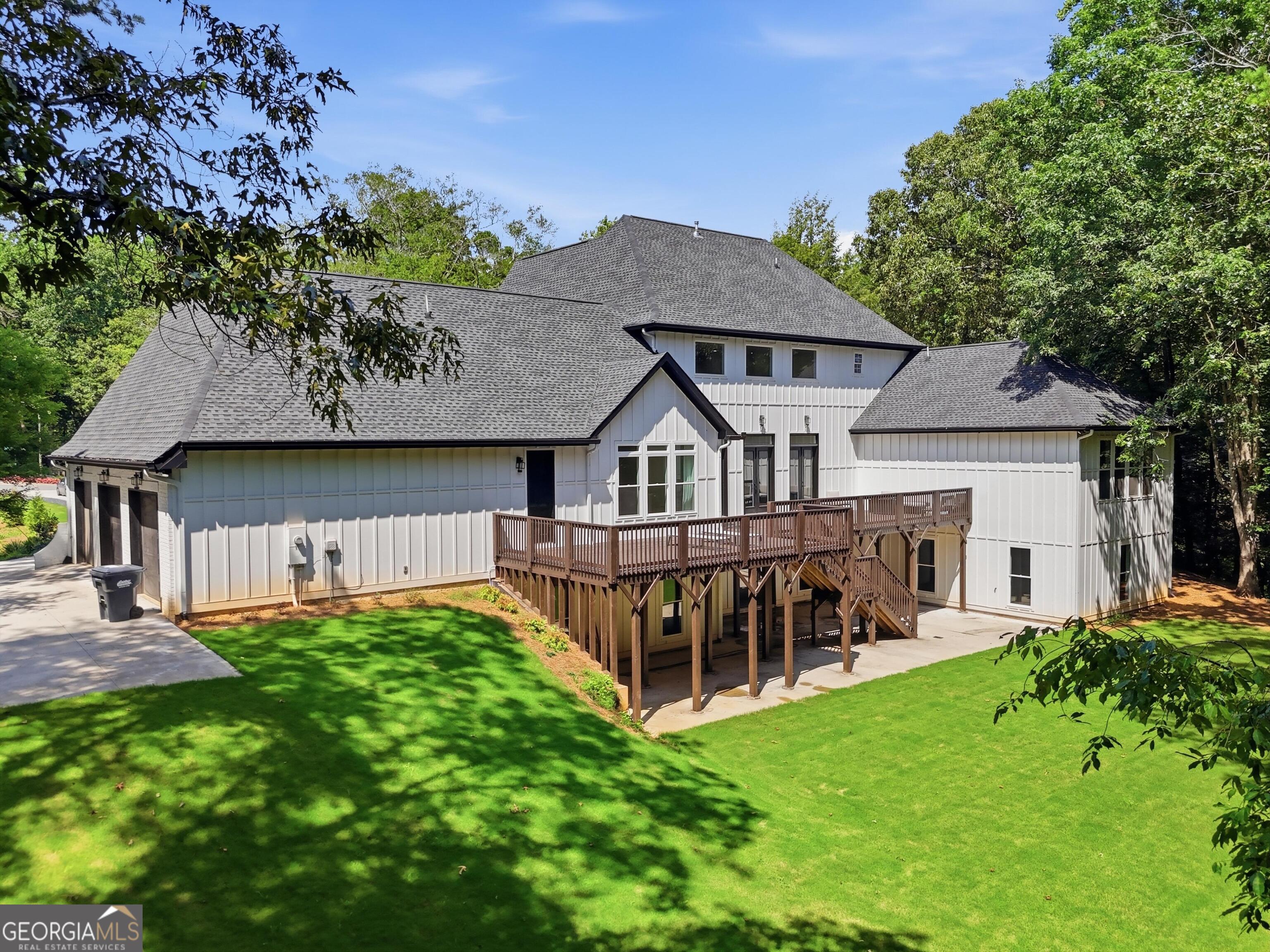 4032 Wesley Chapel RD