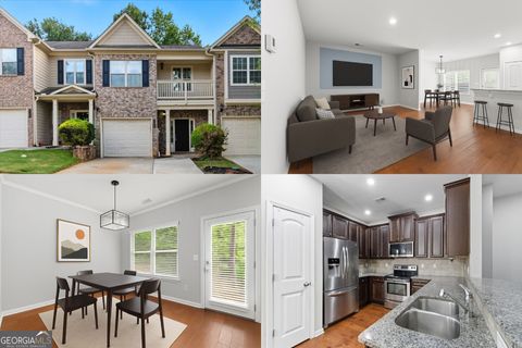 Photo of 2363 Castle Keep Way, Atlanta, GA 30316 (MLS # 10636871)