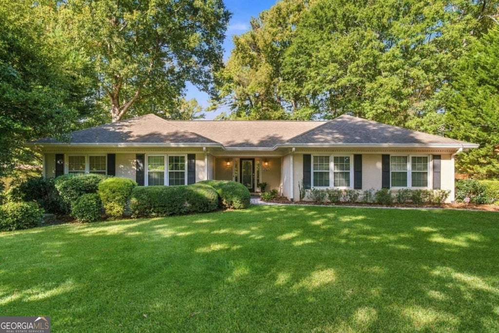 Photo of 2526 Stonington Road, Atlanta, GA 30338 (MLS # 10880043)
