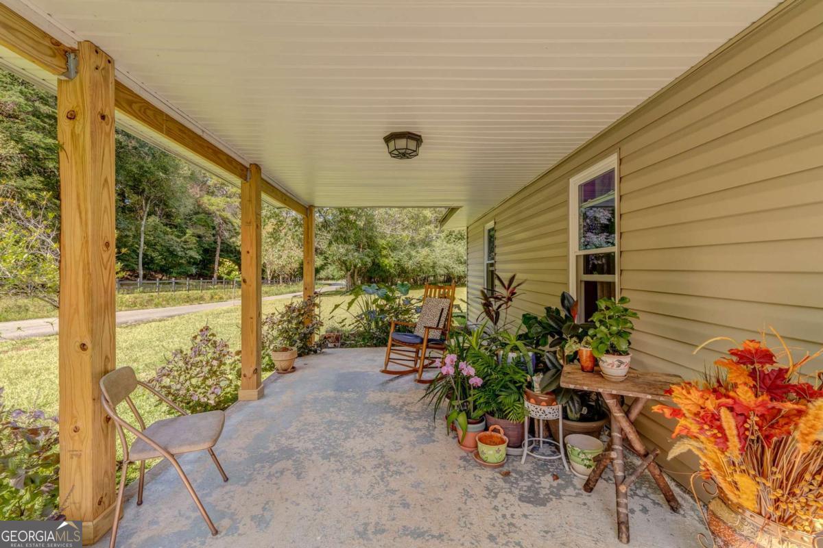 1525 Sloppy Floyd Lake RD