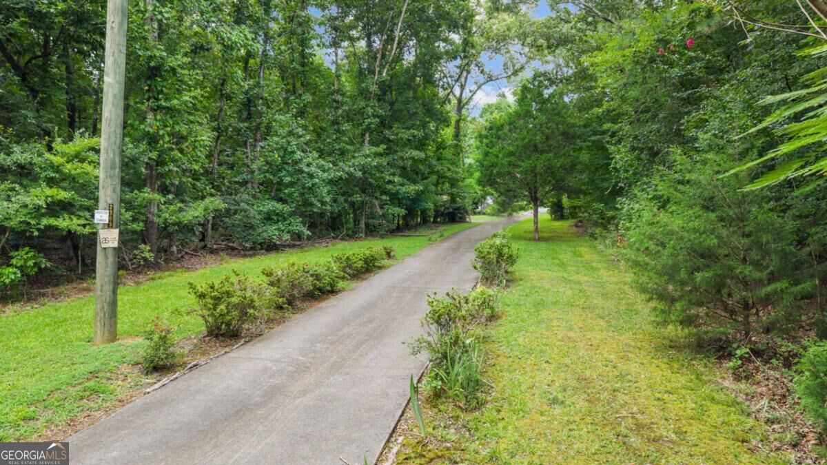 552 Old Bells Ferry RD NE