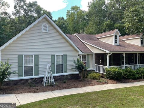 A home in Mcdonough