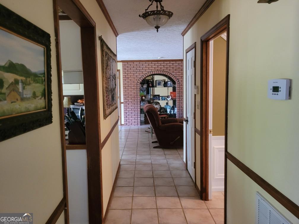 431 Woodlawn DR
