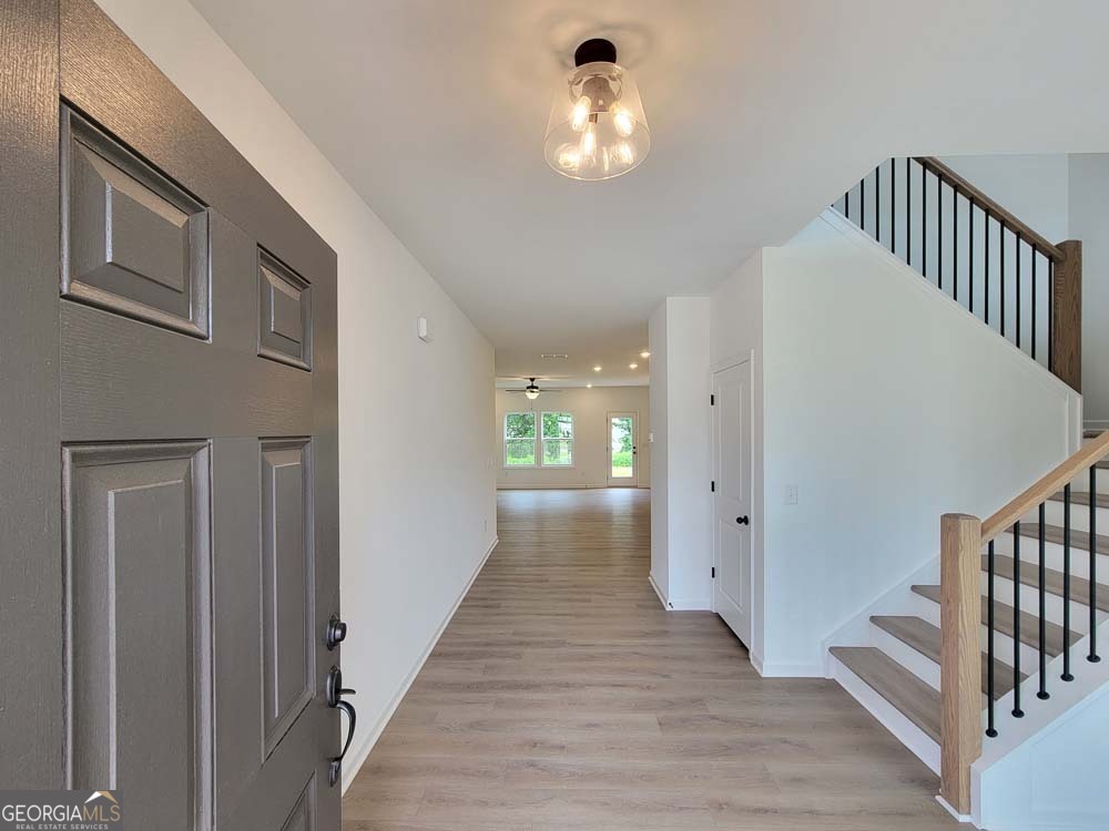 606 Silverleaf TRL