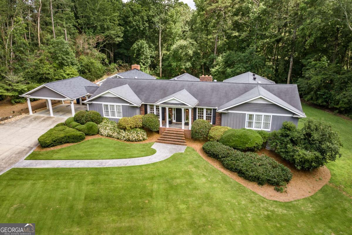 1060 Woodhollow LN