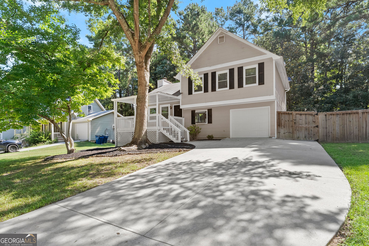 6536 River Glen DR