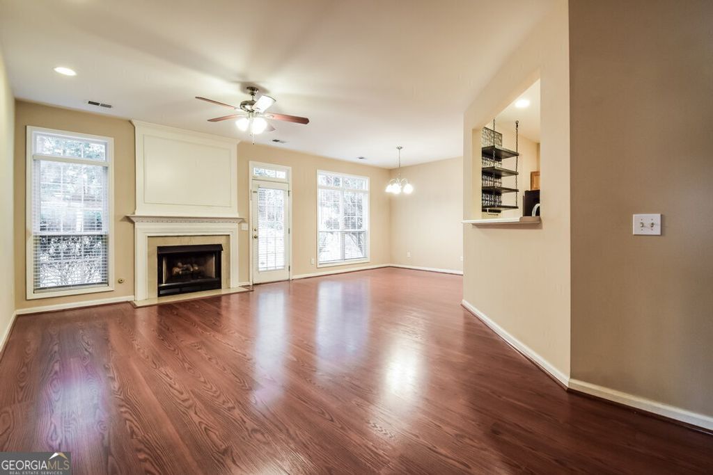 Photo of 173 Weatherstone Drive, Woodstock, GA 30188 (MLS # 10651891)