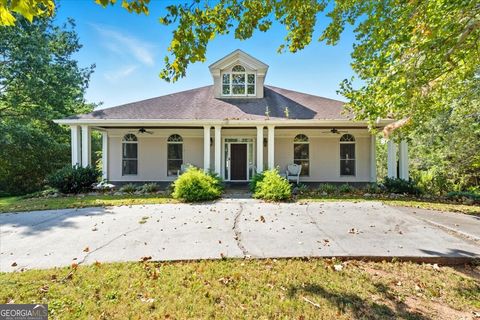 Photo of 110 Hardwood Ridge Drive, Adairsville, GA 30103 (MLS # 10604135)