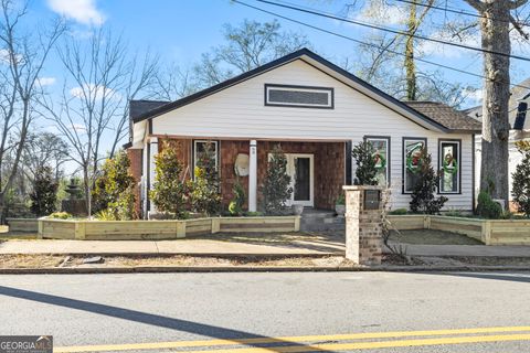 Photo of 68 Spring Street, Newnan, GA 30263 (MLS # 10654755)