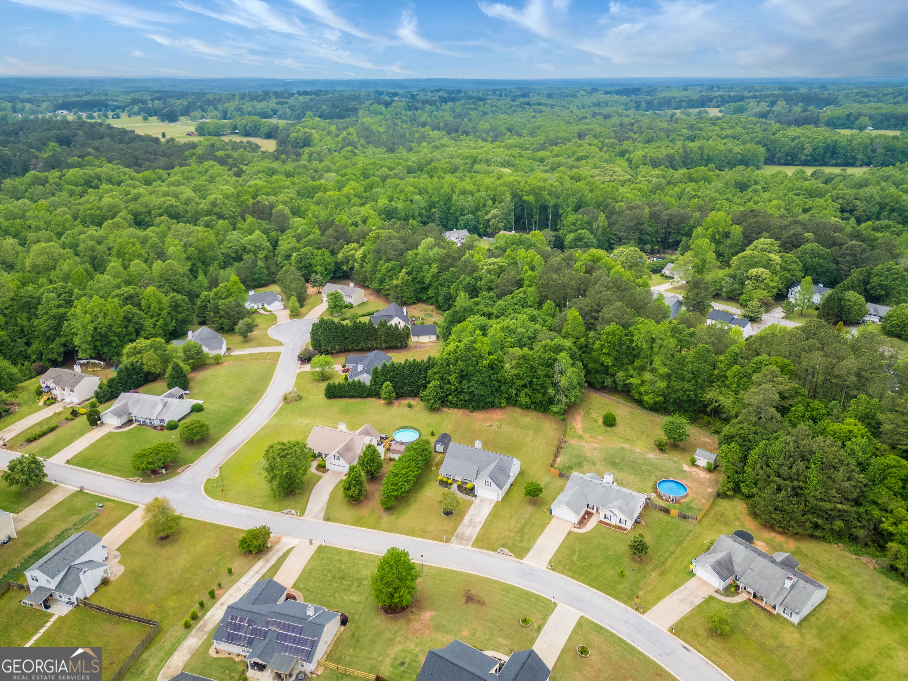 407 Gladiola DR