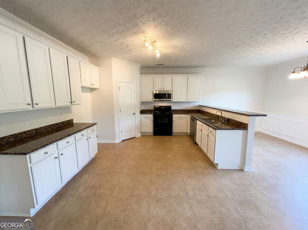 Photo of 60 Muirfield Drive, Covington, GA 30016 (MLS # 10689136)