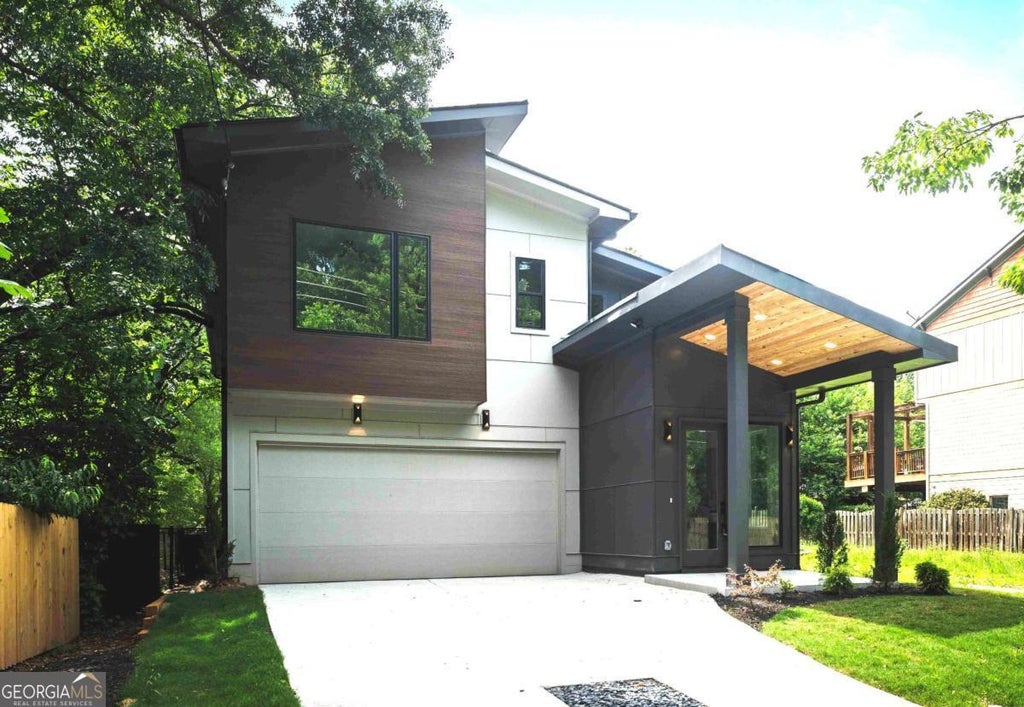 Photo of 31 Walthall ST SE, Atlanta, GA 30316 (MLS # 10829237)