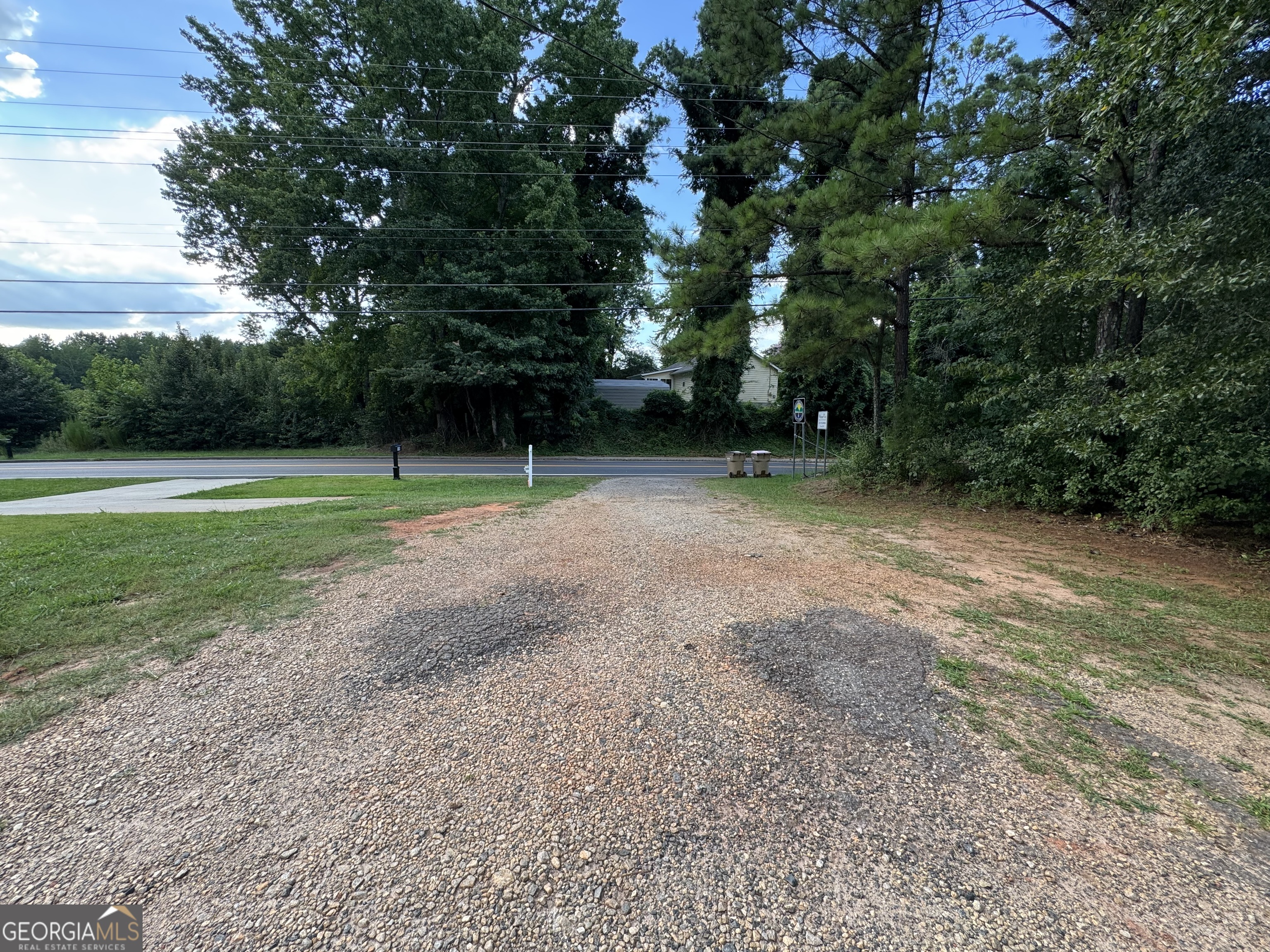 516 Kelly Mill RD