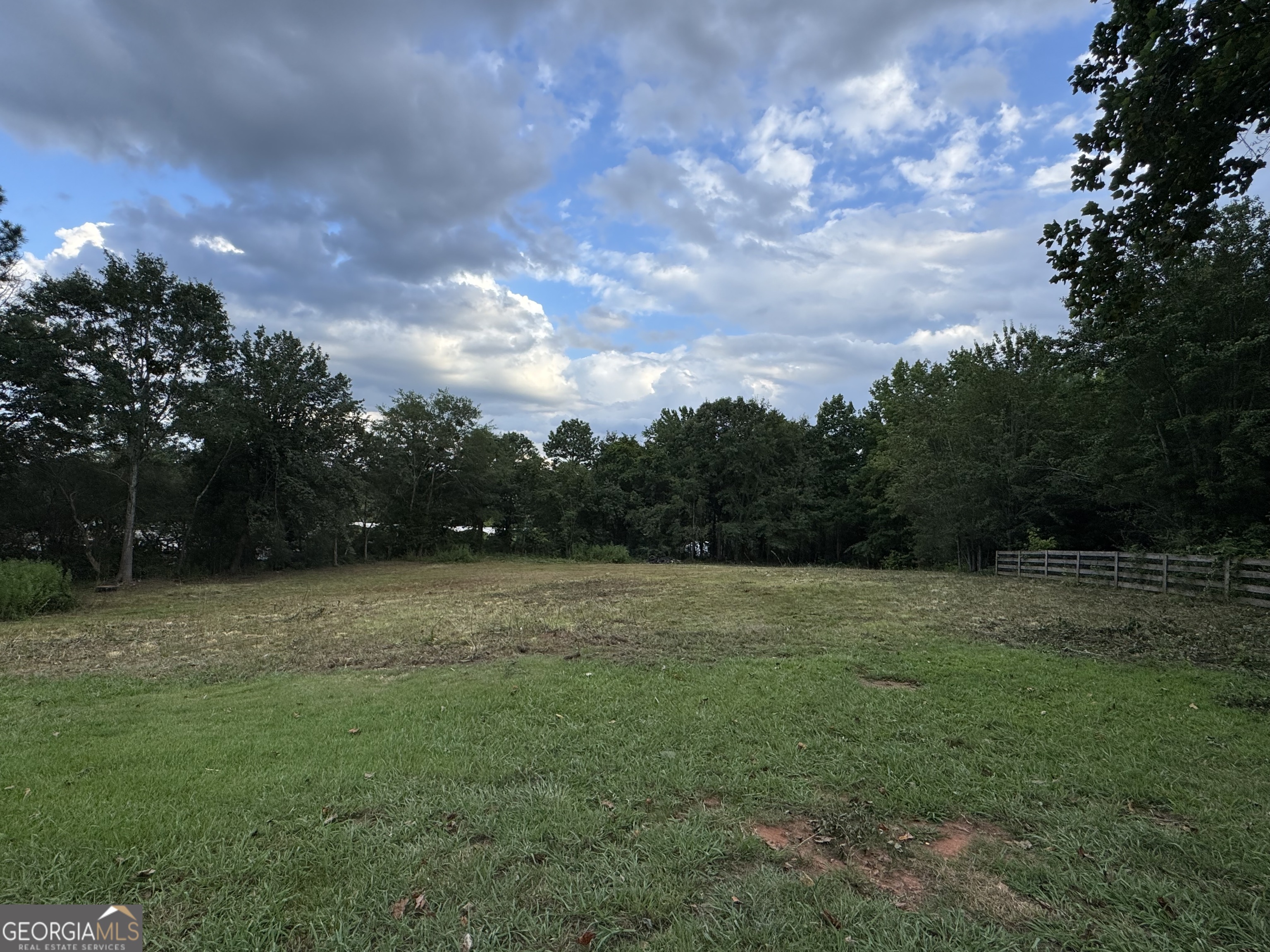 516 Kelly Mill RD