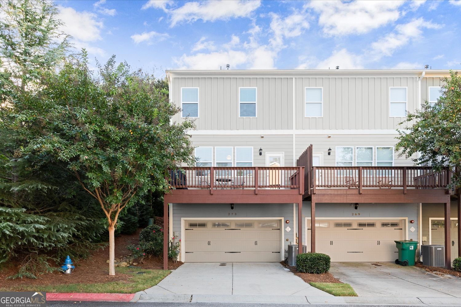 Smyrna, Georgia 30082, United States, 2 Bedrooms Bedrooms, ,4 BathroomsBathrooms,Residential,Active,223788