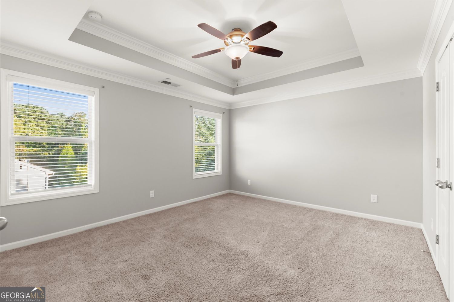 Smyrna, Georgia 30082, United States, 2 Bedrooms Bedrooms, ,4 BathroomsBathrooms,Residential,Active,223788