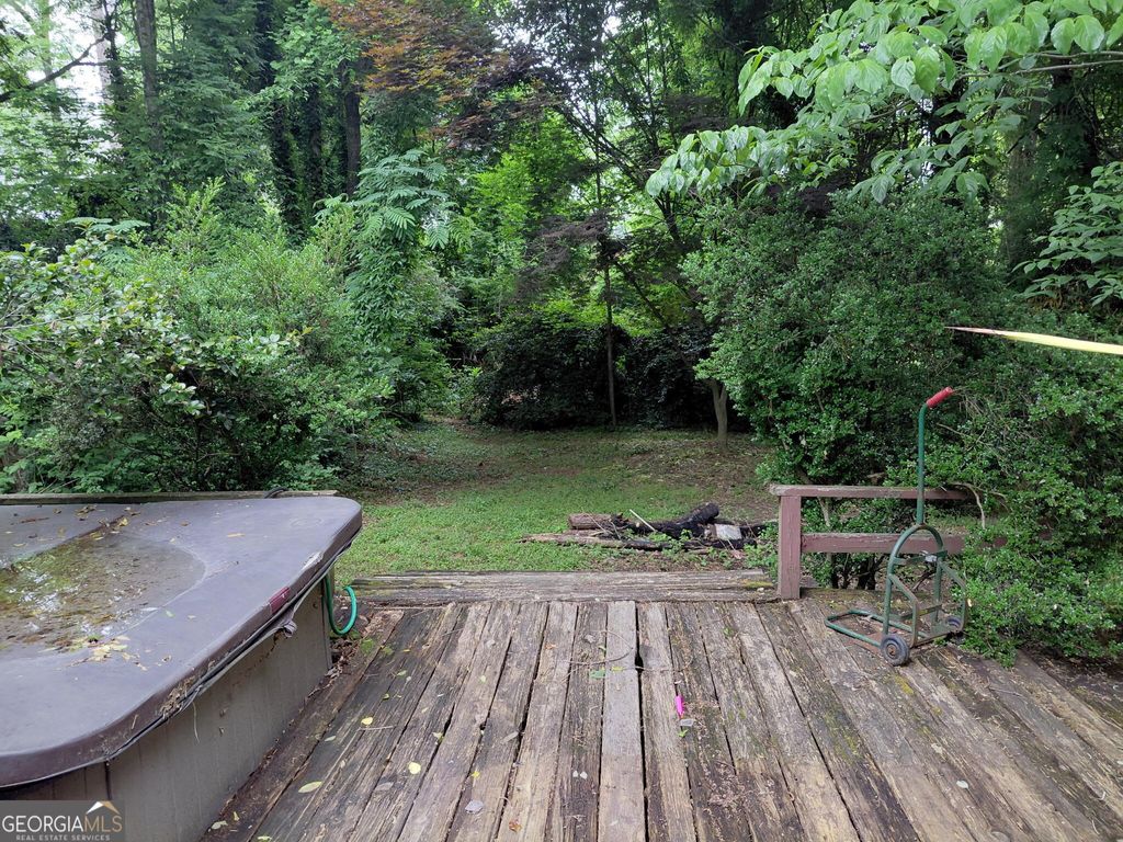 Photo of 2006 Audubon Drive NE, Atlanta, GA 30329 (MLS # 10756328)
