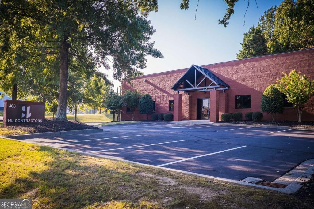 Photo of 403 Swanson Drive, Lawrenceville, GA 30043 (MLS # 10770810)