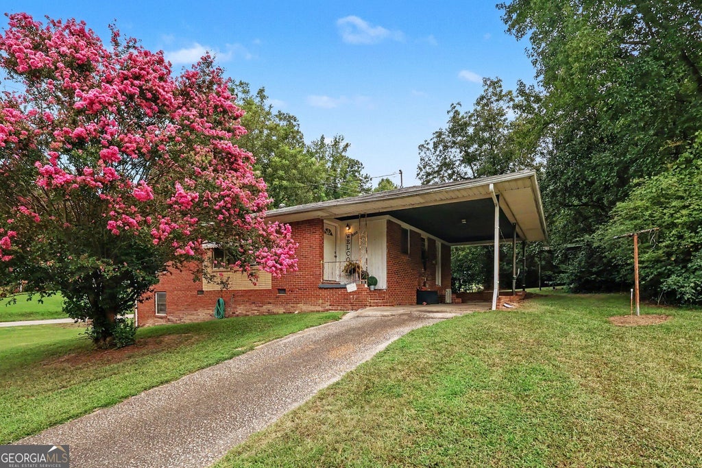 Photo of 6812 Cherry Circle, Lithia Springs, GA 30122 (MLS # 10831700)