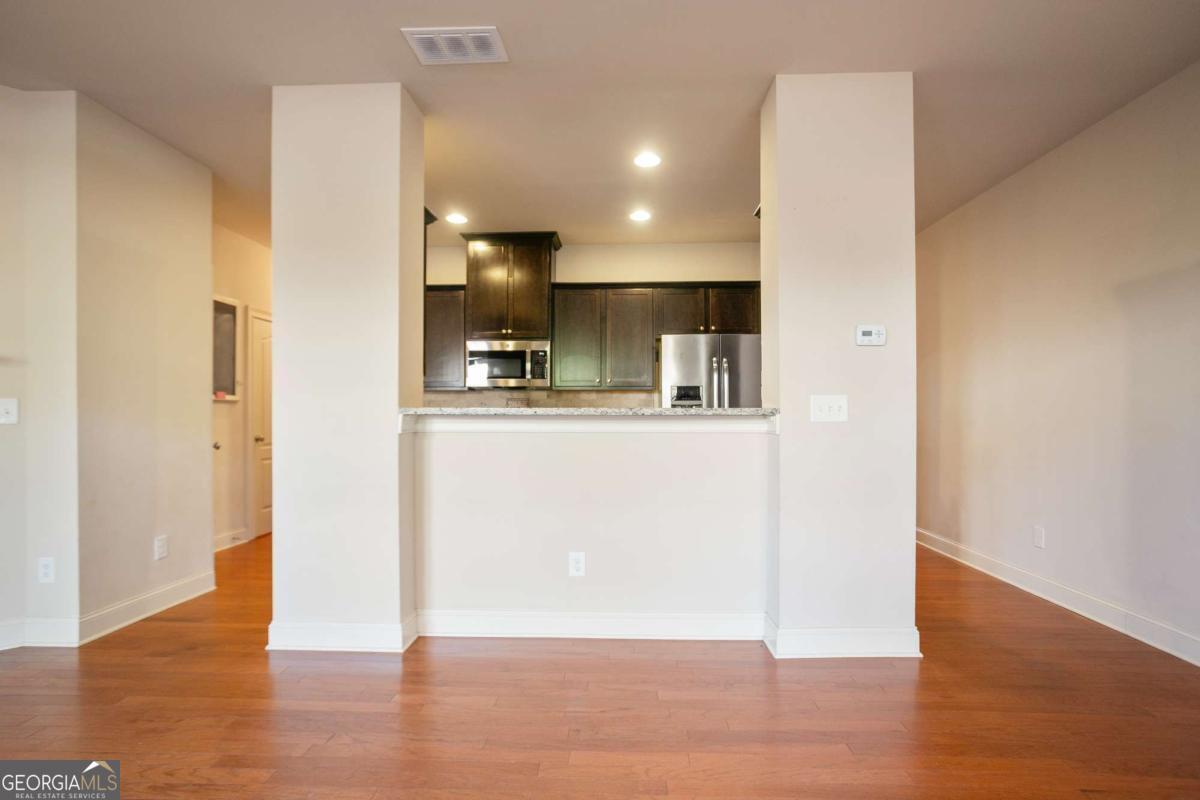 Whiteoak Preserve - Residential Lease