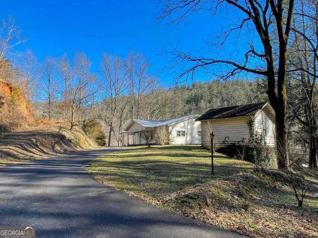 18 Corinth Church RD