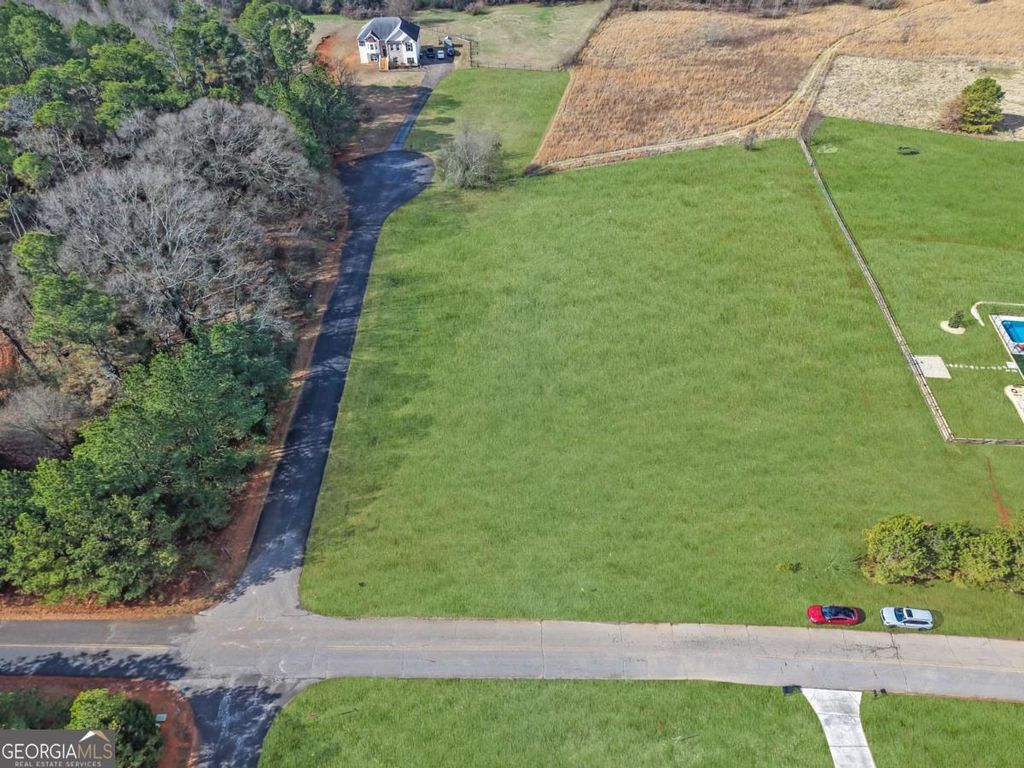 Photo of 27 Ravenfield Road, Taylorsville, GA 30178 (MLS # 10677769)