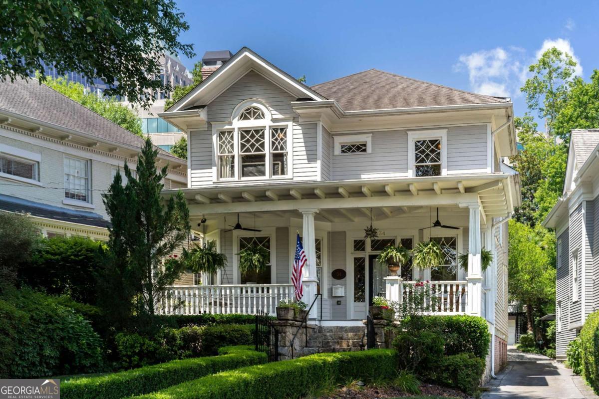 34 PEACHTREE CIR NE